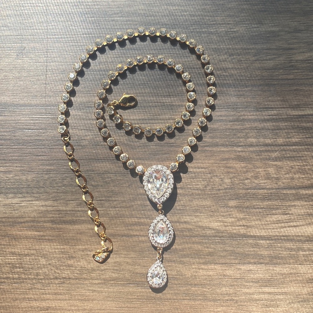Retired Swarovski Gold a Teardrop Necklace 💎 great for Bride